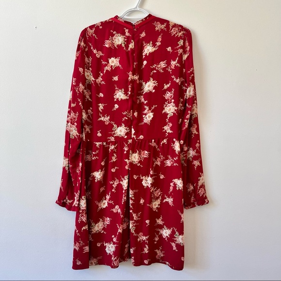 REFORMATION • Red Floral Long Sleeve Dress - Picture 3 of 10